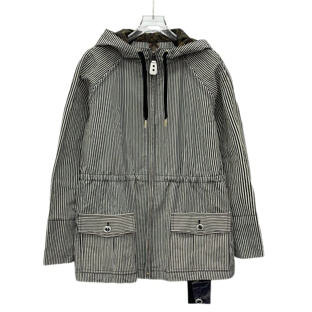 Louis Vuitton 2024 “Aircraft Carrier” series gray cotton jacket
